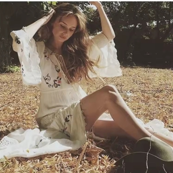 Chic White Floral Maxi Dress- Reversible - Picture 3 of 16